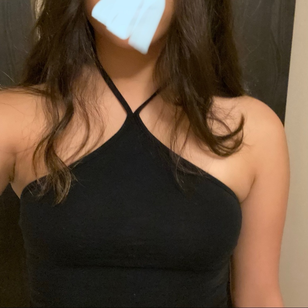 Black Top - Picture 2 of 5